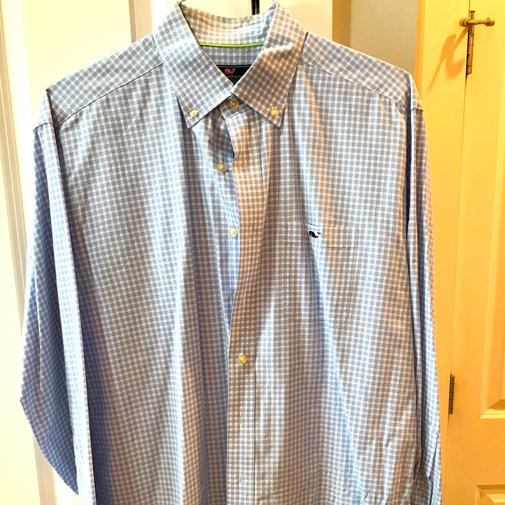 Vineyard Vines Button Down Shirt